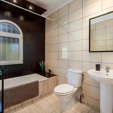 Villa Colina Sol * Fuengirola